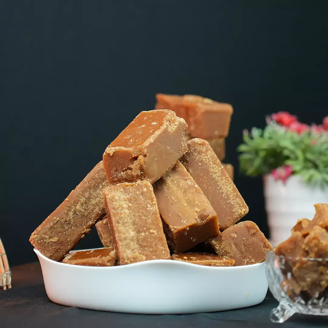 আখের গুড় (পাটালি) | Sugarcane molasses (Patali)